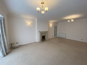 Lounge 2- click for photo gallery